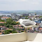 Hotel Cherno
