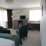 Hotel Cherno 4*
