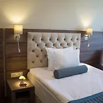 Hotell Cherno 4*